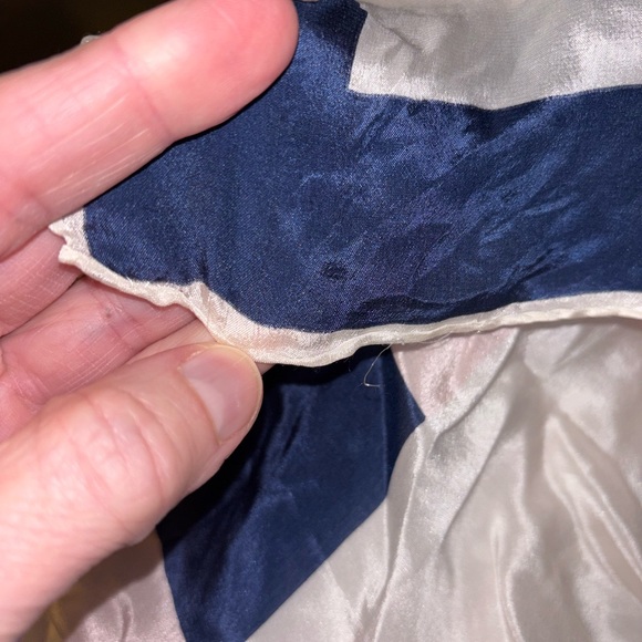 Vera Neumann Vintage Scarf - Picture 6 of 6